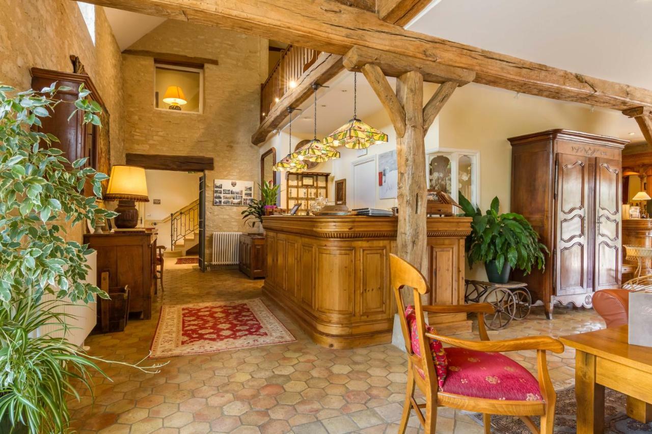 Le Clos Hotel 4*